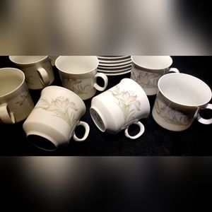 8 Renoir Vintage China 'Daffodil' Tea Cups